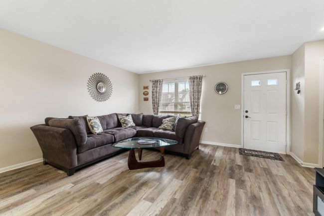 1080 Shady Lake Dr, Condo with 2 bedrooms, 4 bathrooms and null parking in Columbus OH | Image 12