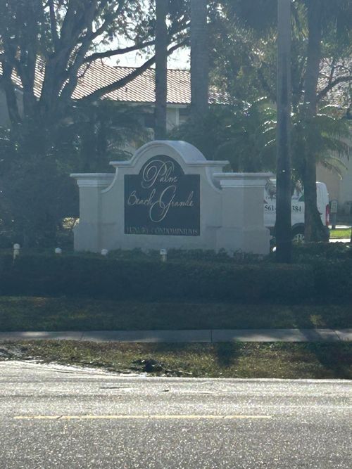 f-1562 Lake Crystal Dr, West Palm Beach, FL, 33411-4124 | Card Image