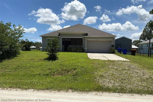 8070 96th Ave, Vero Beach, FL, 32967-3843 | Card Image