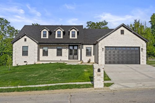 168 Central Park Ave, Berea, KY, 40403-1075 | Card Image