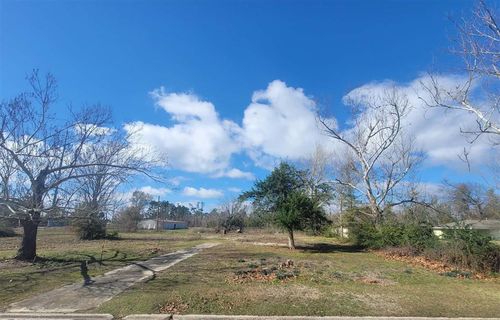 1319 Clarence St, Westlake, LA, 70669-4376 | Card Image