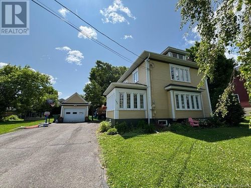 195 Sheriff Rue, Grand-Sault, NB, E3Z2Z8 | Card Image