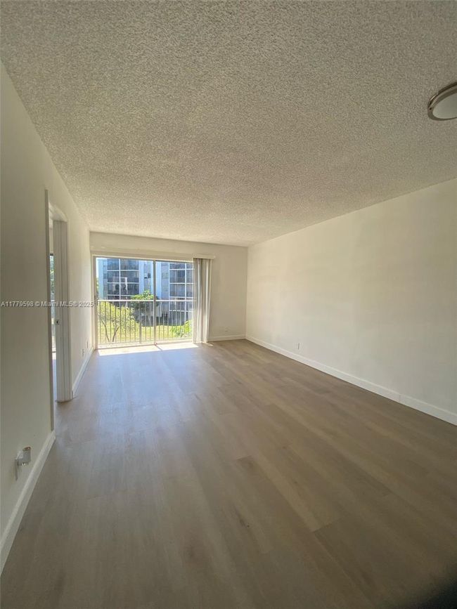 APT-305 - 8740 N Sherman Cir, Condo with 2 bedrooms, 2 bathrooms and null parking in Miramar FL | Image 19