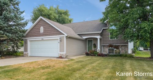 7792 Westside Dr, Hudsonville, MI, 49426-8695 | Card Image