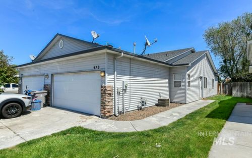 920 S Diamond St, Nampa, ID, 83686-5982 | Card Image