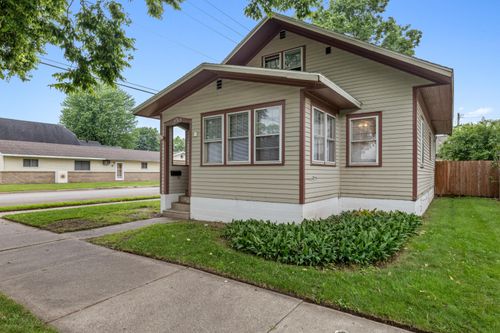 1703 Wood St, La Crosse, WI, 54603-2239 | Card Image