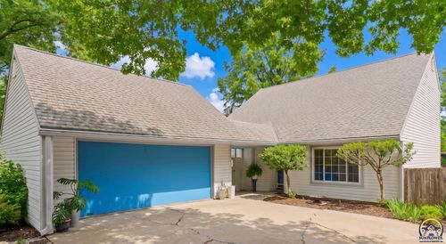 221 Deerfield Ln, Lawrence, KS, 66049 | Card Image