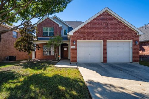 15521 Landing Creek Ln, Roanoke, TX, 76262-6380 | Card Image