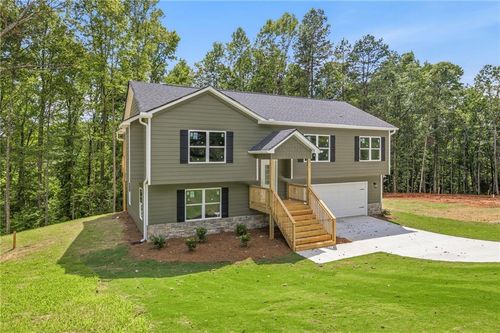 284 Stonington Dr, Mount Airy, GA, 30563-1875 | Card Image