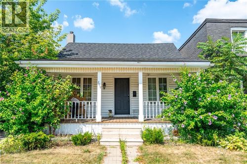 209 Gibson Ave, Hamilton, ON, L8L6K2 | Card Image