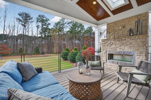 2341 Sanctuary Dr, Raleigh, NC, 27606-8161 | Card Image