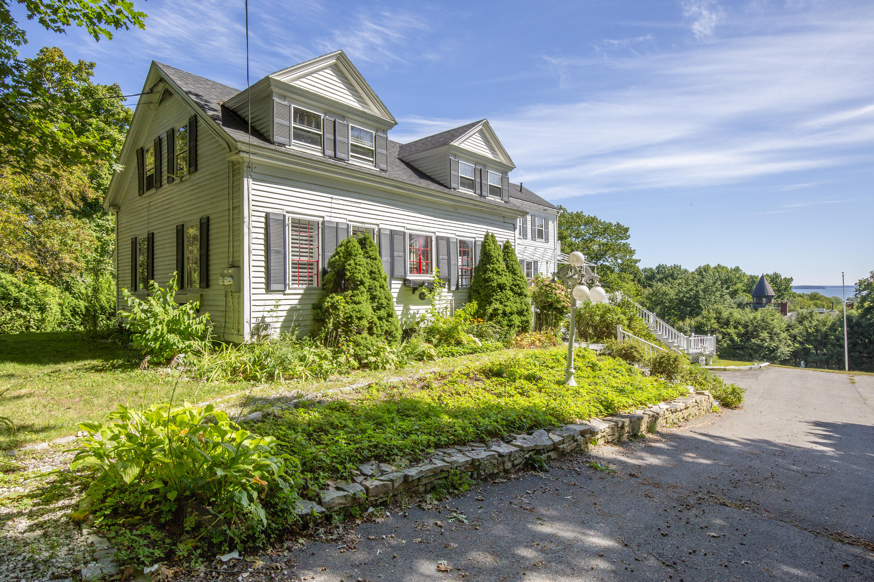 High St, Camden, ME 04843