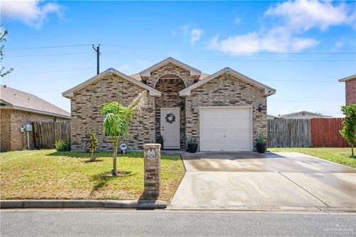 2802 N 37th Ln, McAllen, TX, 78501-3345 | Card Image