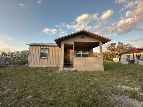 569 W Woodard St, Eagle Lake, FL, 33839-3122 | Card Image
