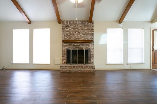 3911 Cypress Lake Dr, House other with 4 bedrooms, 2 bathrooms and 2 parking in Spring TX | Image 6
