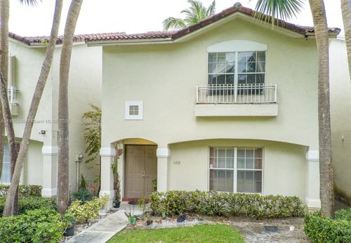129 Nw 108th Ave, Pembroke Pines, FL, 33026 | Card Image