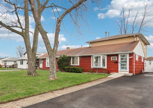 4552 W 89th St, Hometown, IL, 60456-1045 | Card Image