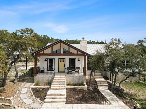 631 Lakeside Dr, Wimberley, TX, 78676-9709 | Card Image