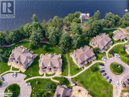 v15-w9-1020 Birch Glen Road, Lake of Bays (Mclean), ON, P0B1A0 | Card Image