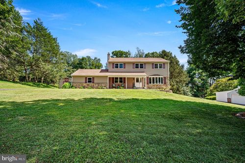 1436 Linden Ln, WEST CHESTER, PA, 19380-5916 | Card Image