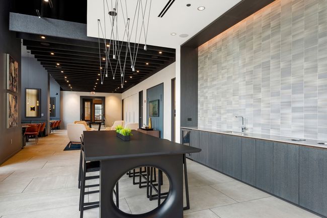 UNIT-2401 - 450 E Waterside Dr, Condo with 1 bedrooms, 2 bathrooms and 2 parking in CHICAGO IL | Image 31