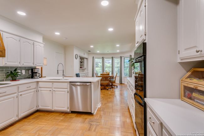 6003 Wildwind Dr, House other with 5 bedrooms, 3 bathrooms and null parking in Windcrest TX | Image 15