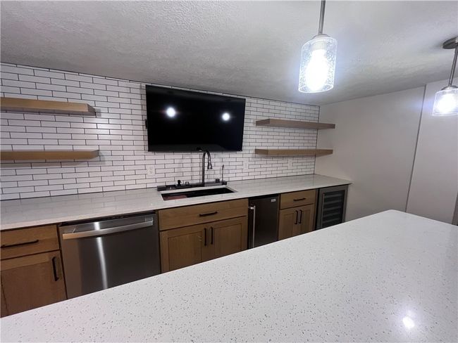103 Dominic Dr, House other with 3 bedrooms, 3 bathrooms and 2 parking in Twp of But SW PA | Image 20