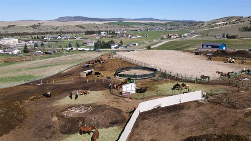 7135 Raven Dr, Belgrade, MT, 59714-8118 | Card Image