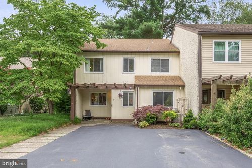 5 Queen Anne Ct, Evesham, NJ, 08053-2834 | Card Image