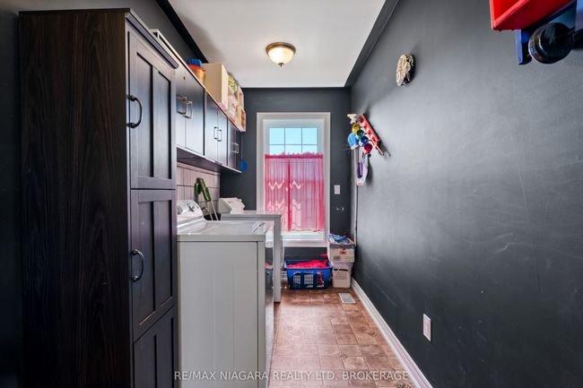 374 Niagara Stone Rd, House other with 5 bedrooms, 3 bathrooms and 6 parking in Niagara on the Lake ON | Image 16