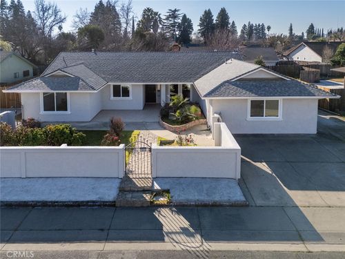 1906 Elliott Dr, Yuba City, CA, 95993-7123 | Card Image