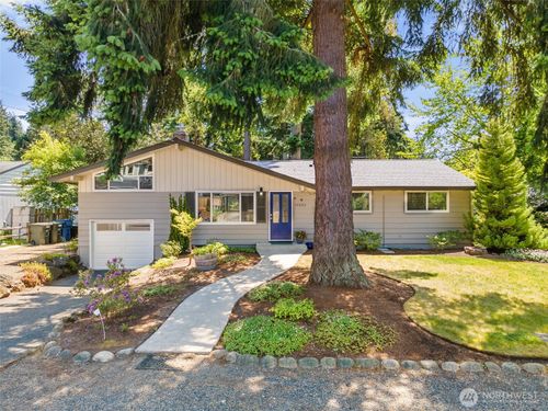 10502 240th Pl Sw, Edmonds, WA, 98020-5788 | Card Image