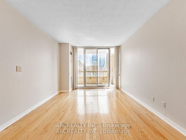 311 - 19 Northern Heights Dr, Condo with 2 bedrooms, 1 bathrooms and 1 parking in Richmond Hill ON | Image 7