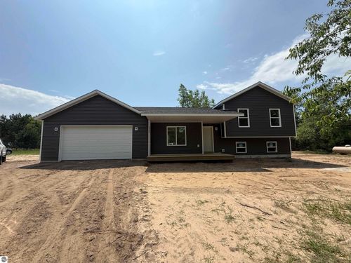 7325 Pineridge Trl, Lake Ann, MI, 49650-9811 | Card Image