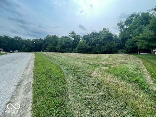 2086 Cobblestone Ct, Martinsville, IN, 46151-6395 | Card Image