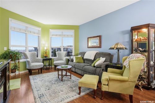 301-2160 Heseltine Rd, Regina, SK, S4V1L2 | Card Image