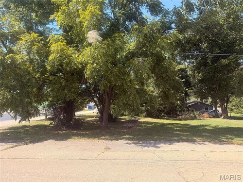 104 6th Street, Park Hills, MO, 63601 | Card Image