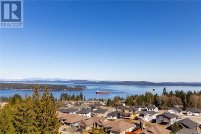 5 - 826 Craig Rd, House other with 3 bedrooms, 3 bathrooms and 4 parking in Ladysmith BC | Image 3