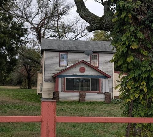 12285 Sw 210th St, Douglass, KS, 67039-8182 | Card Image