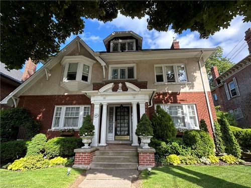 247 Macnab St S, Hamilton, ON, L8P3E2 | Card Image