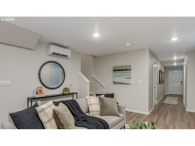 1469 Se Pheasant Ave, House attached with 3 bedrooms, 3 bathrooms and 1 parking in Gresham OR | Image 6