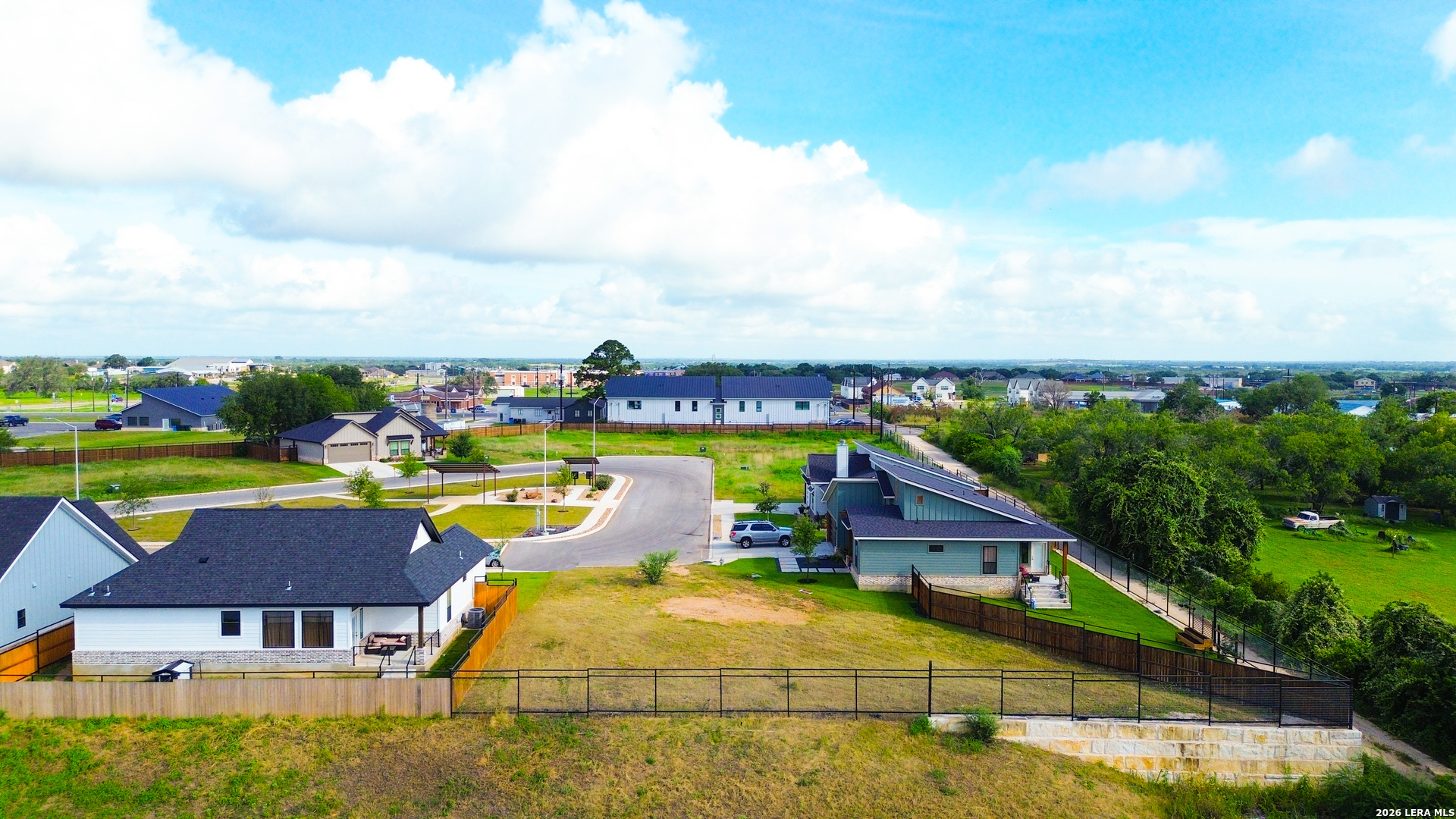 Land in La Vernia 5