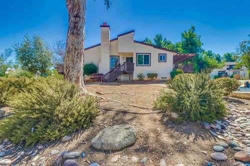 15721 Davis Cup Ln, Ramona, CA, 92065-4942 | Card Image