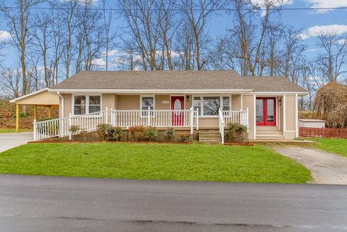 2309 S Walnut St, Hopkinsville, KY, 42240-4749 | Card Image