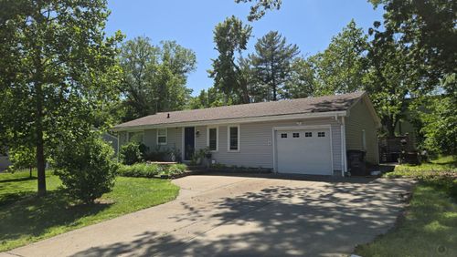 1109 Eastland Cir, Columbia, MO, 65201-5513 | Card Image