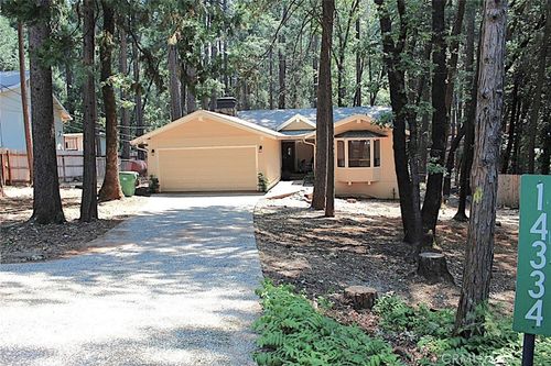 14334 Sinclair Cir, Magalia, CA, 95954-9611 | Card Image