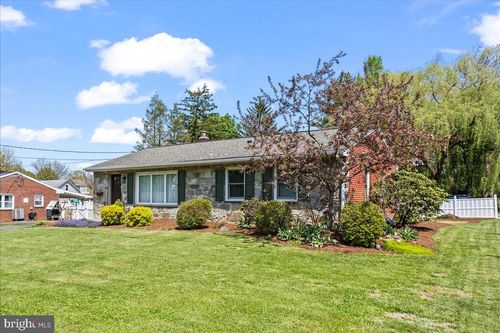 6281 Carpenter St, EAST PETERSBURG, PA, 17520-1103 | Card Image