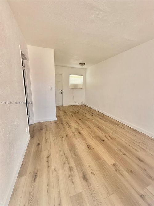 3-125 Sw 5th Ct, Dania Beach, FL, 33004-3583 | Card Image