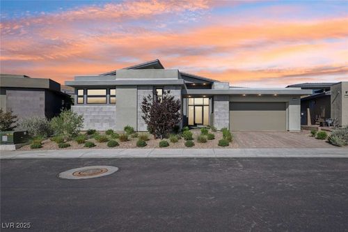 5161 Rock Daisy Dr, Las Vegas, NV, 89135-1634 | Card Image