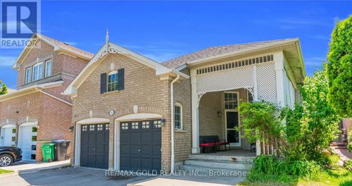74 Fletchers Creek Blvd, Brampton, ON, L6X4T1 | Card Image